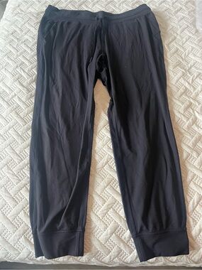 Black Athletic luluemon Jogger Pants